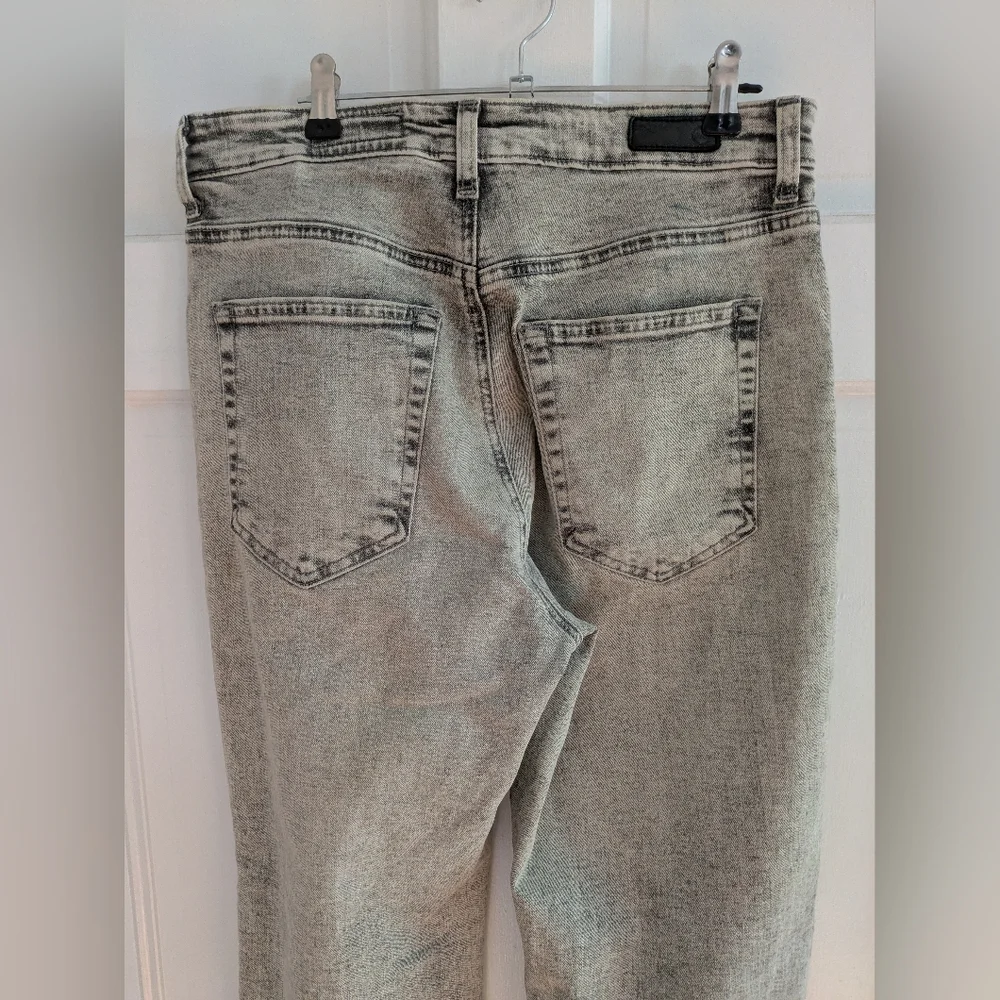 AG Alexxis High Rise Vintage Straight - Picture 4 of 5